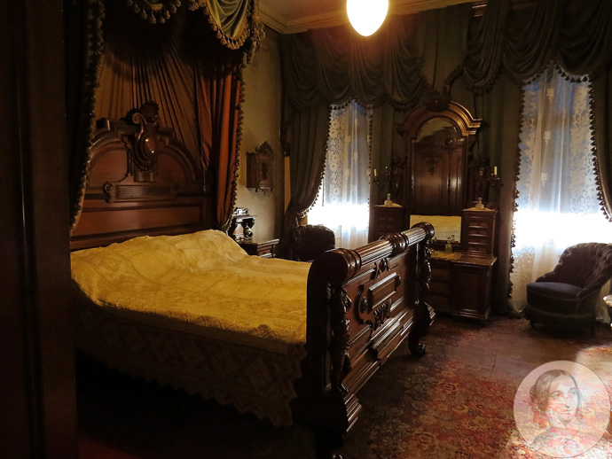 victoriaanse-master-bedroom