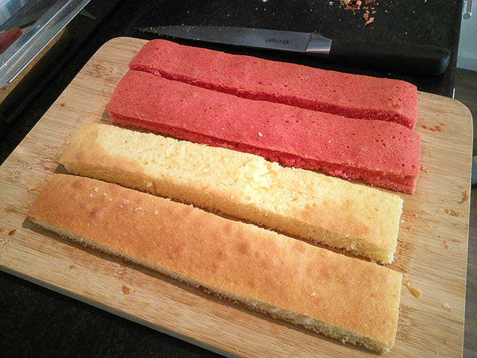 battenberg-cake-snijden