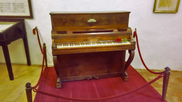 valldemossa-chopin-piano