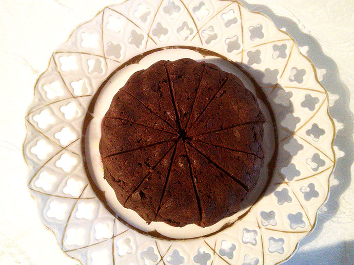victoriaanse-chocolade-brood-pudding-serveren