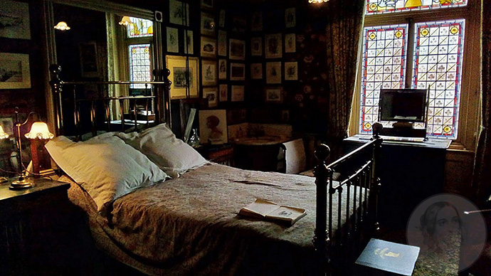 linley sambourne master bedroom