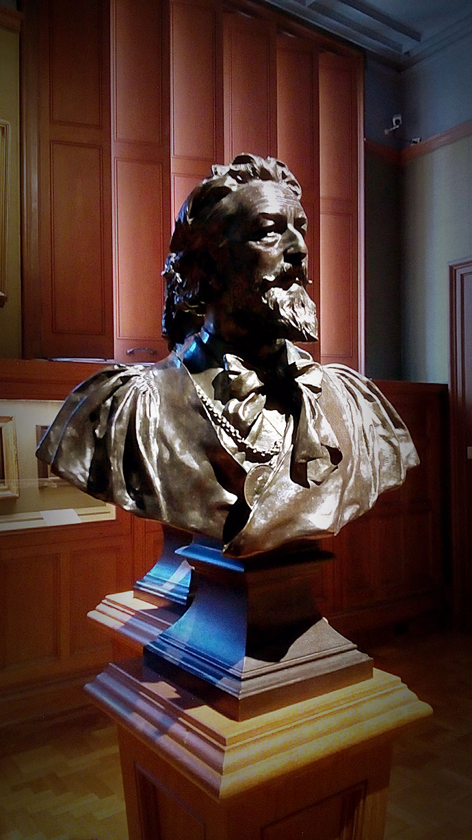 Frederic-Leighton-borstbeeld